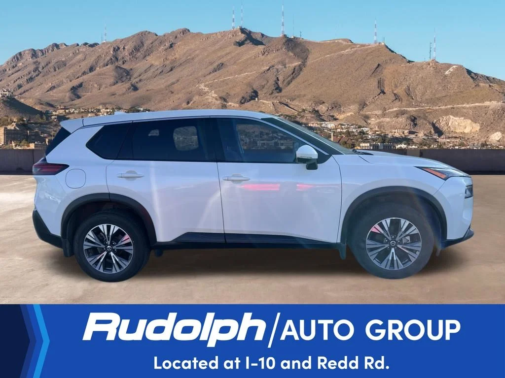 Used 2021 White Nissan SV image 6