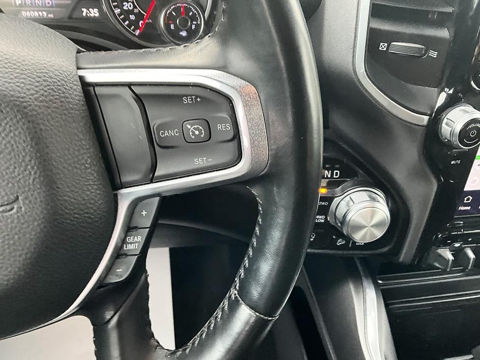 Used 2022 White Ram Laramie image 30