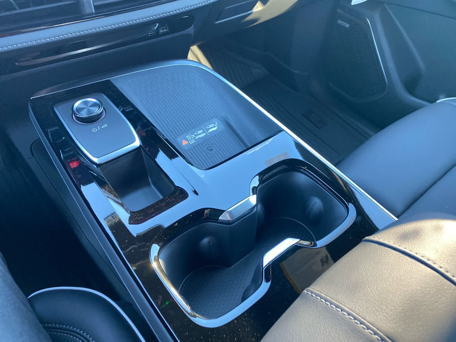 2027 Buick Enclave Preferred - Photo 20