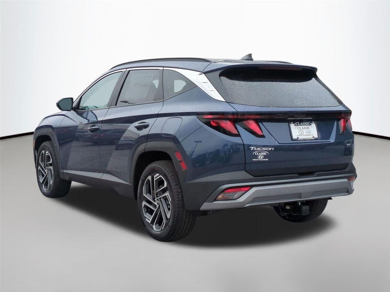 New 2026 Atlantis Blue Hyundai SEL Plus AWD image 3