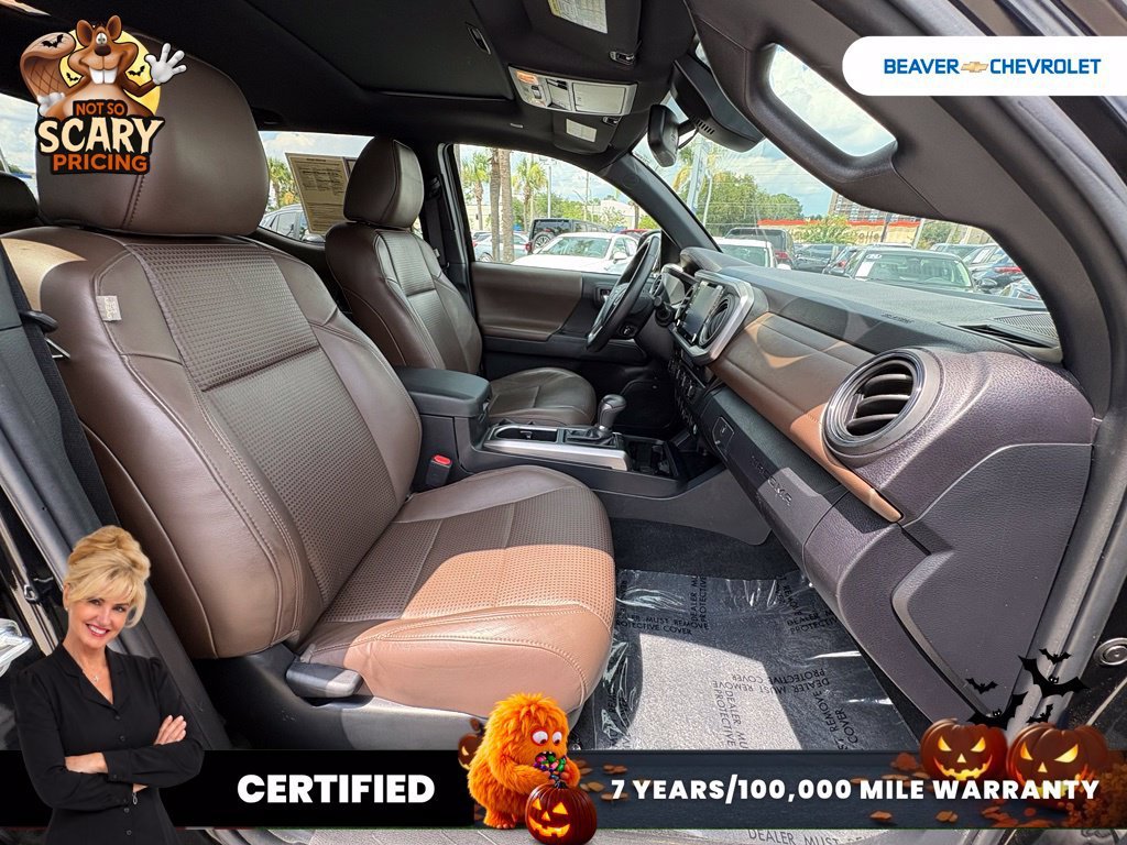 Used 2023  Toyota Limited image 25