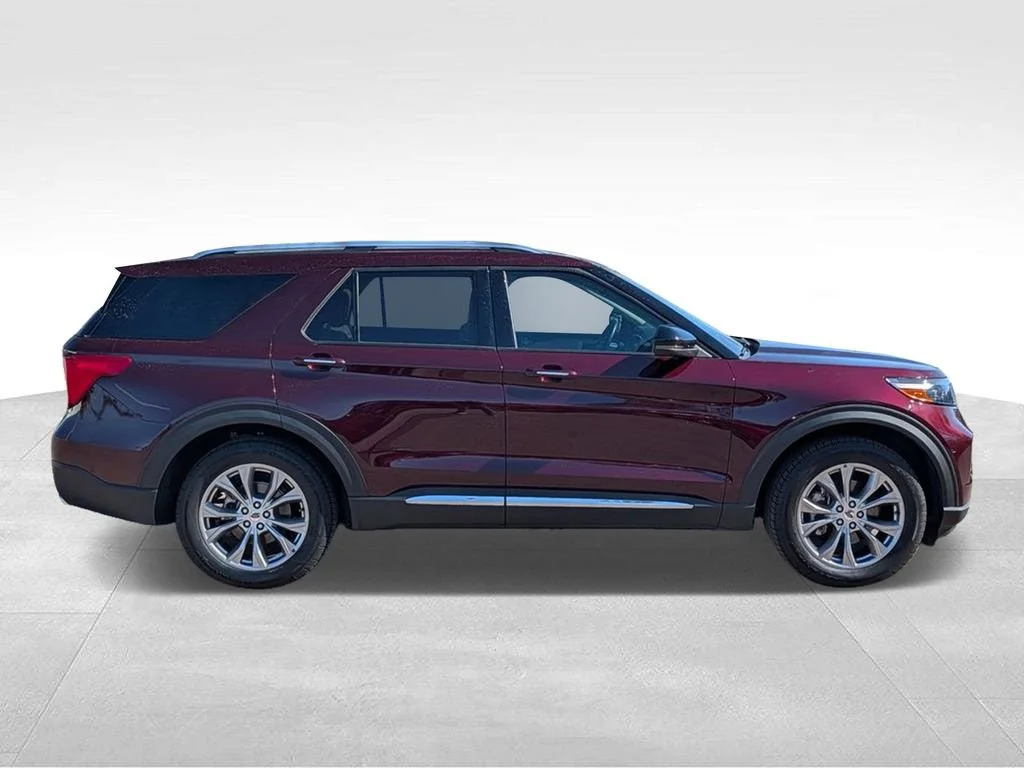 Used 2022 Ford Explorer Limited with VIN 1FMSK8FH8NGB67621 for sale in Inver Grove Heights, Minnesota