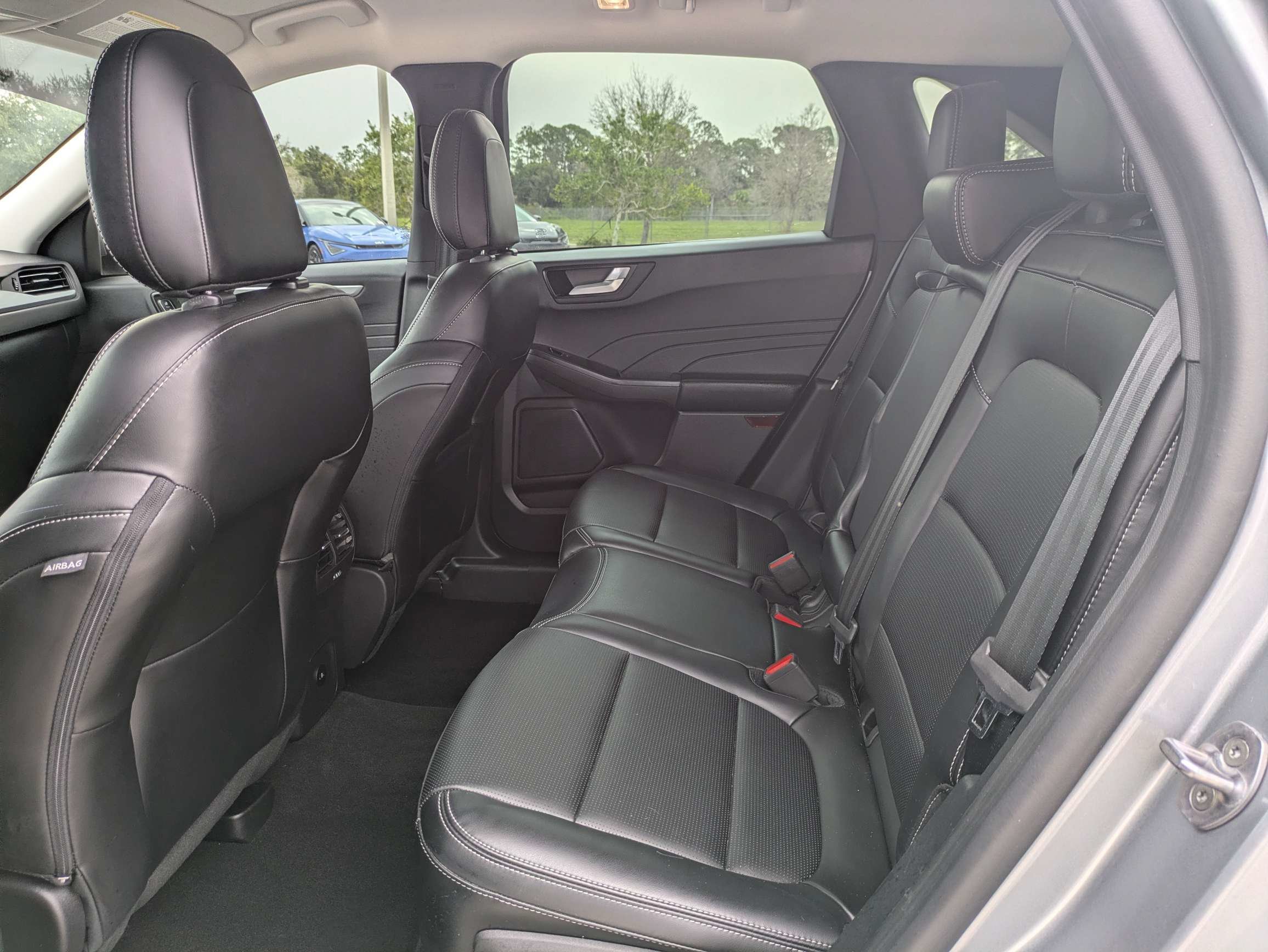 Used 2023 Iconic Silver Metallic Ford Platinum image 16