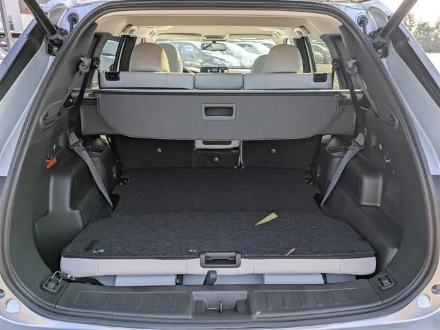 2025 Mitsubishi Outlander Plug-in Hybrid SEL - Photo 13