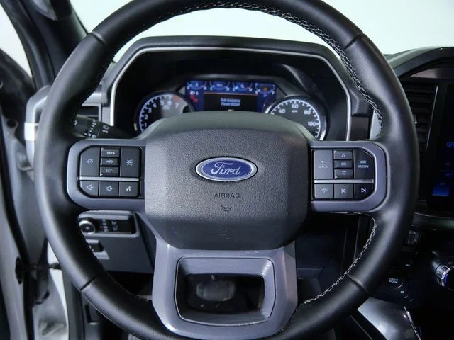 Used 2023 White Ford XLT image 27