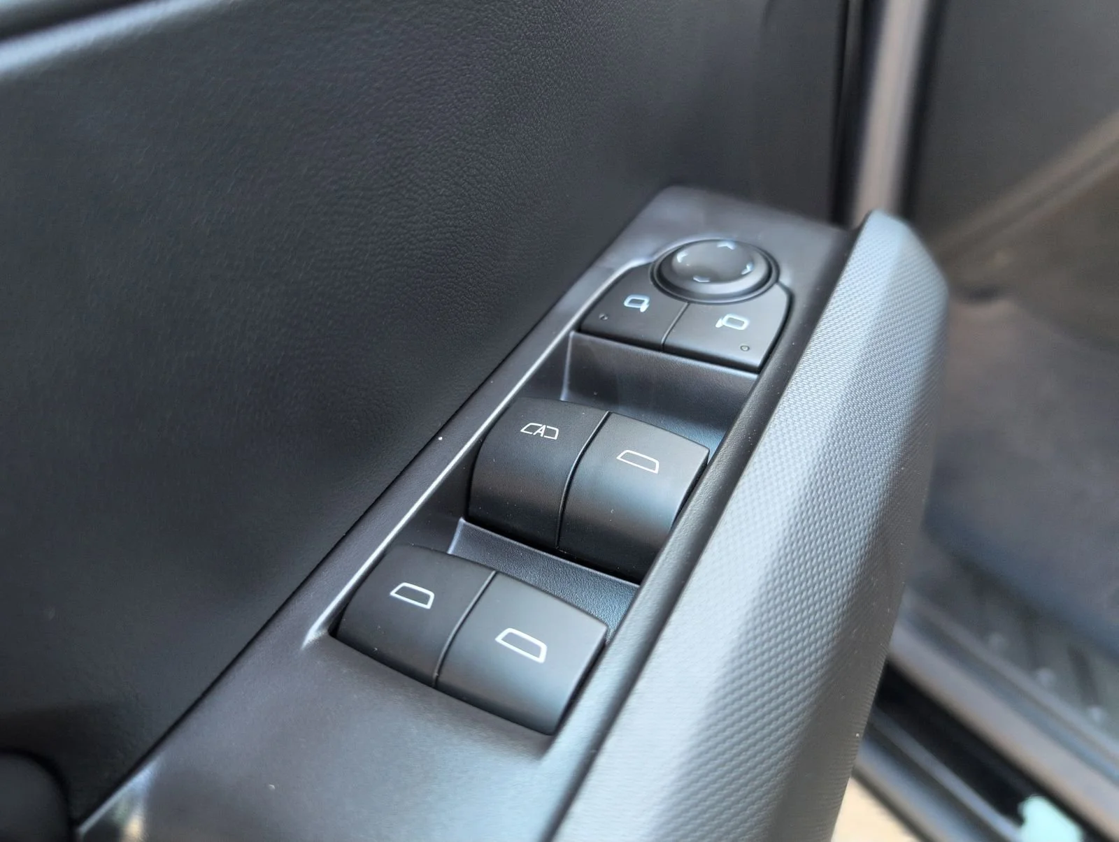 2025 GMC Canyon Elevation - Photo 13