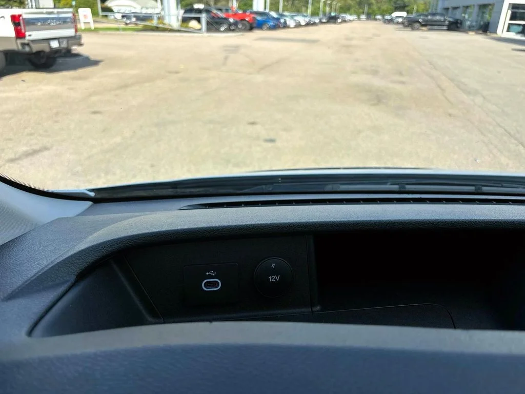 Used 2025 Oxford White Ford  image 15