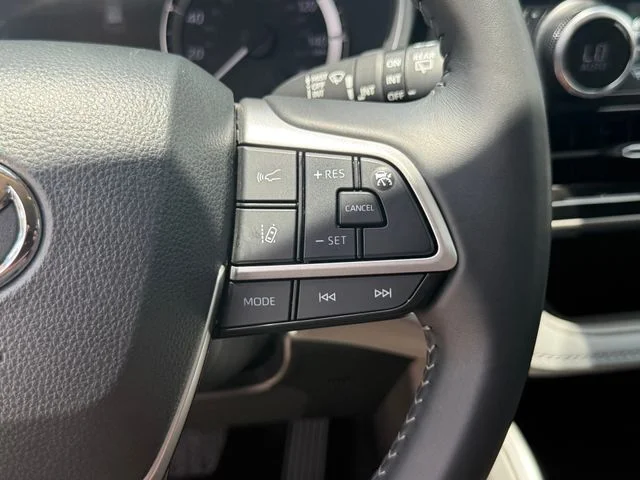 Used 2024 Red Toyota XLE image 13