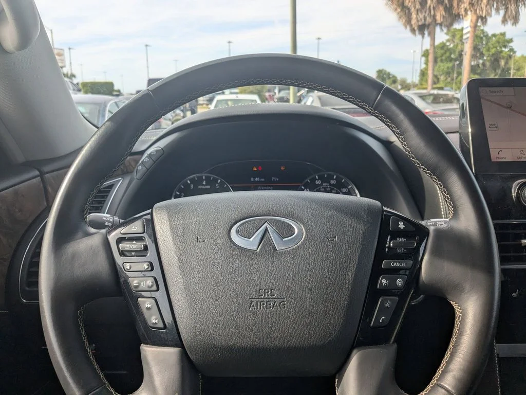 Used 2024 Gray INFINITI Premium Select image 23