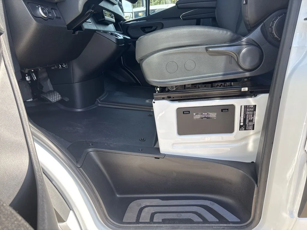 New 2026 Arctic White Mercedes-Benz w/ Ranger Contractor PKG image 26