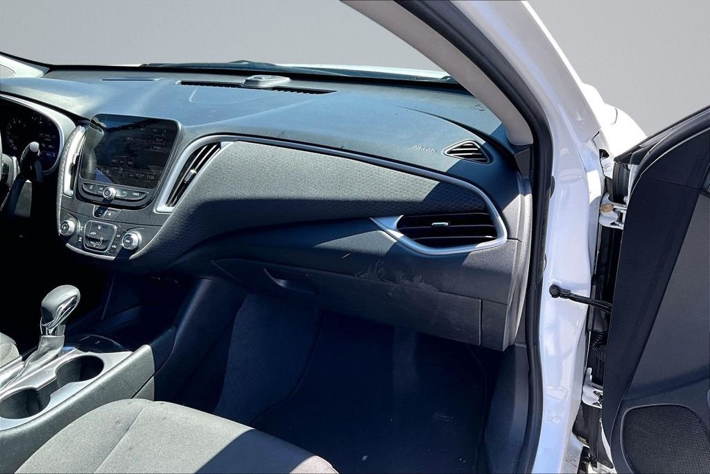 Used 2024 White Chevrolet LS image 11