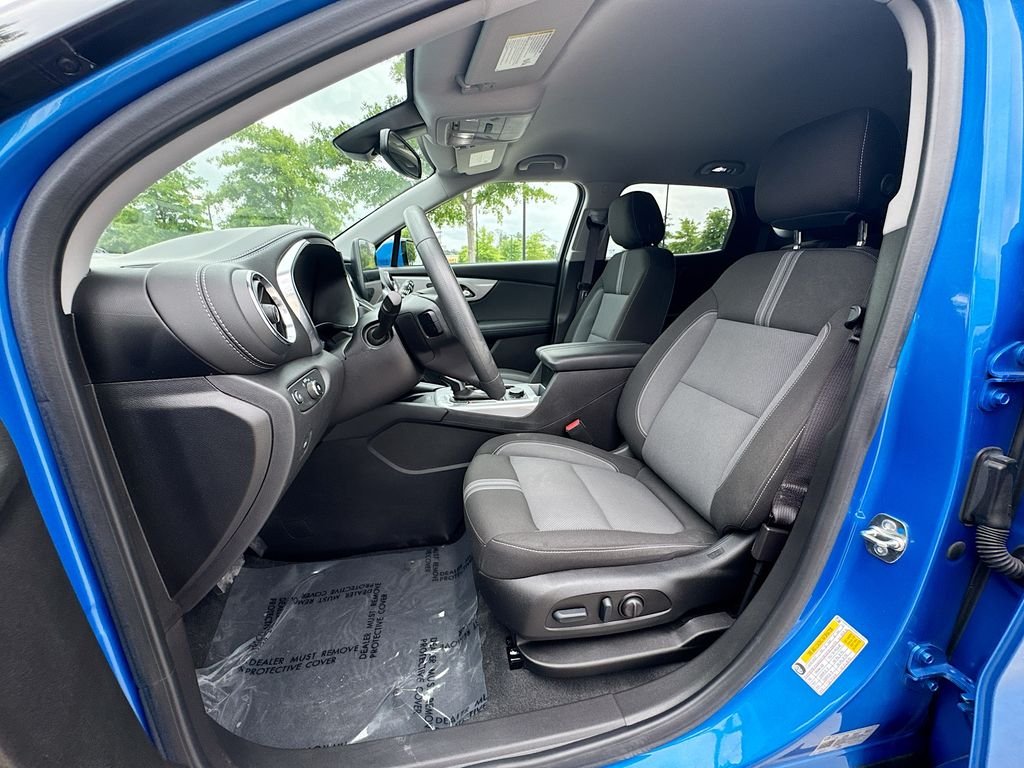 Used 2024 Blue Chevrolet LT image 19
