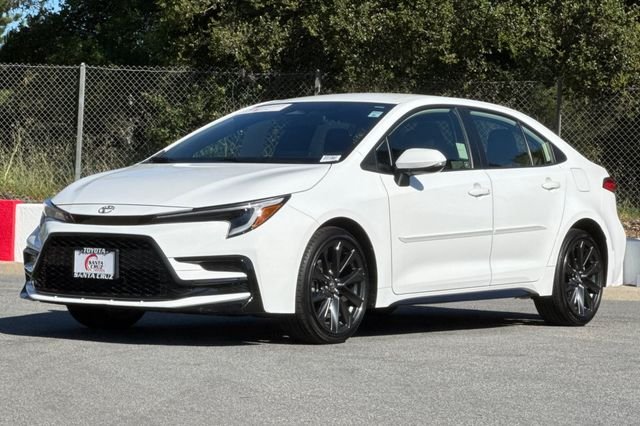 2024 Toyota Corolla SE - Photo 9