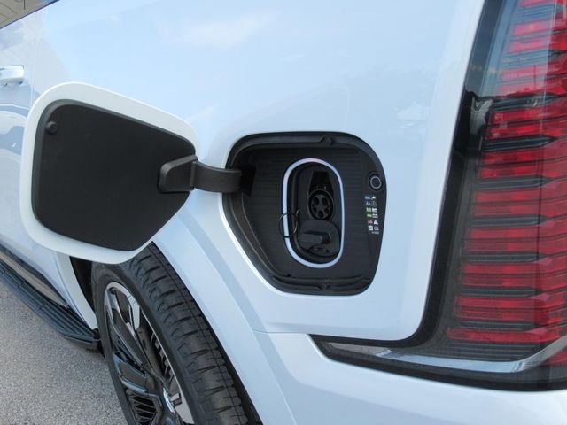 2026 Cadillac Escalade IQ Sport - Photo 8