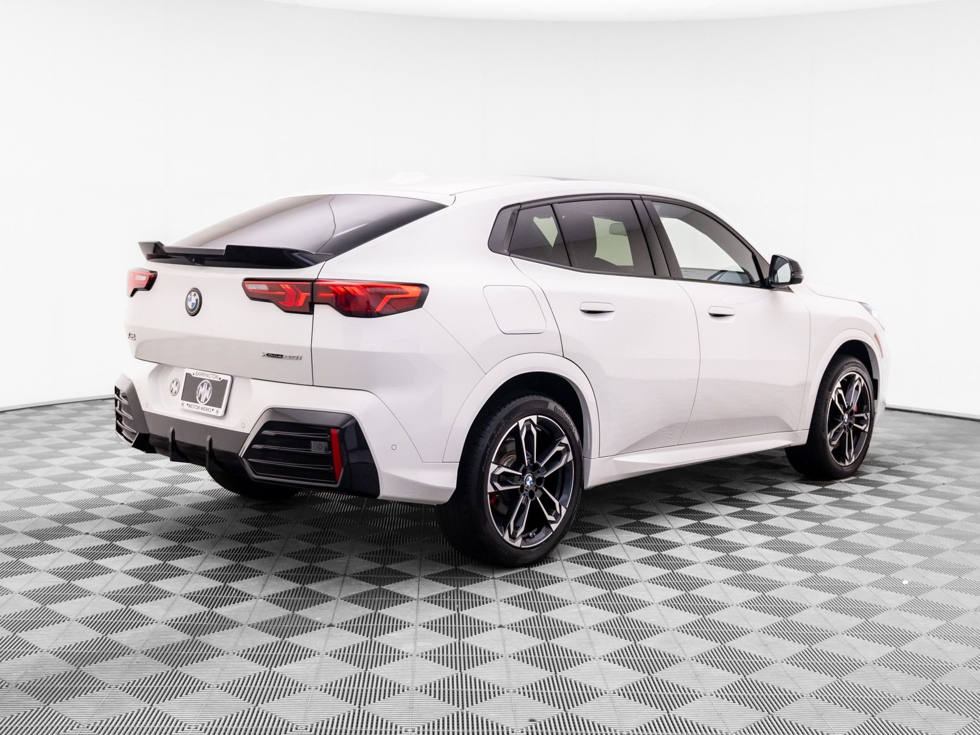 Certified Used 2026 Alpine White BMW xDrive28i image 6