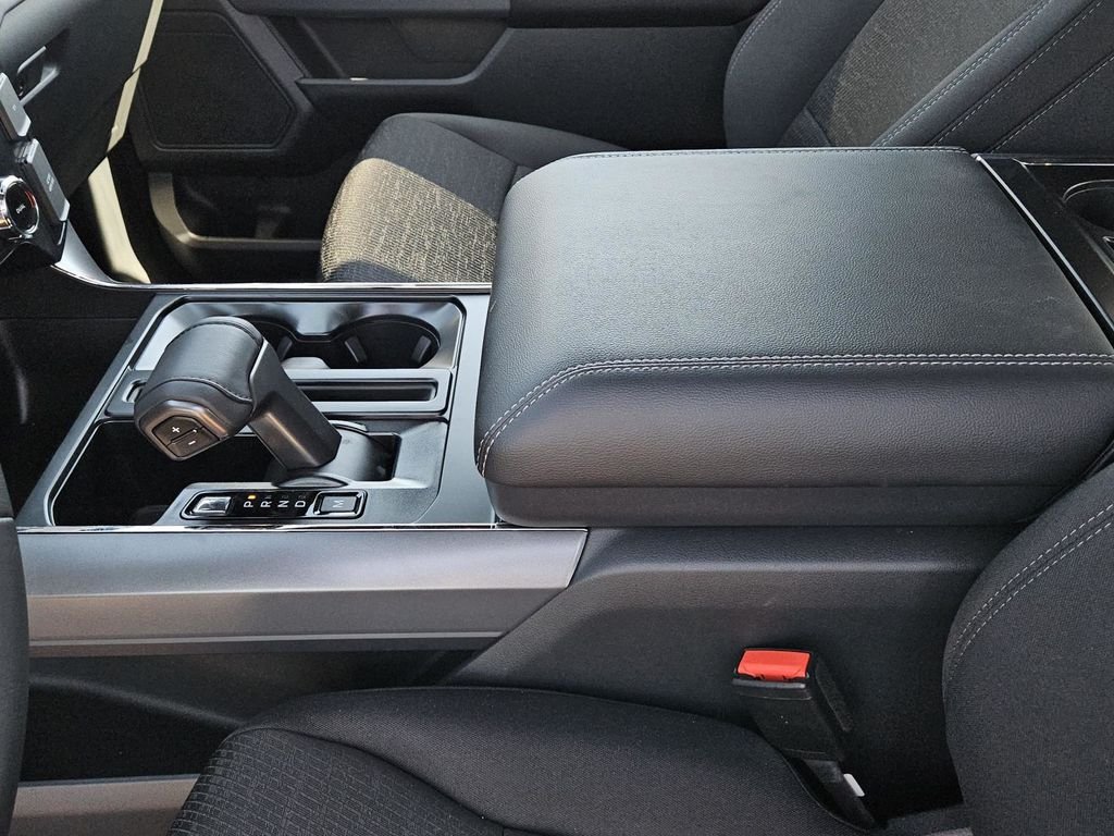 New 2026 Carbonized Gray Metallic Ford XLT image 33