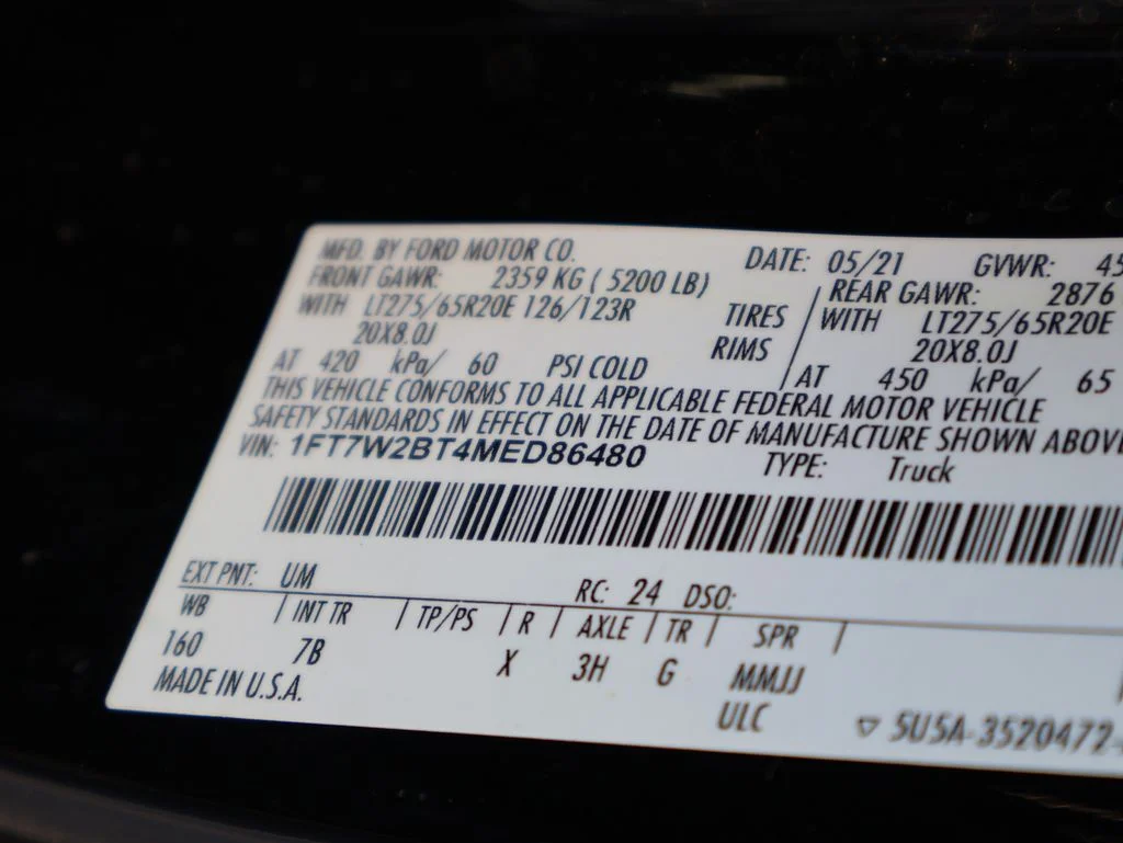 Used 2021 Black Metallic Ford Platinum image 46
