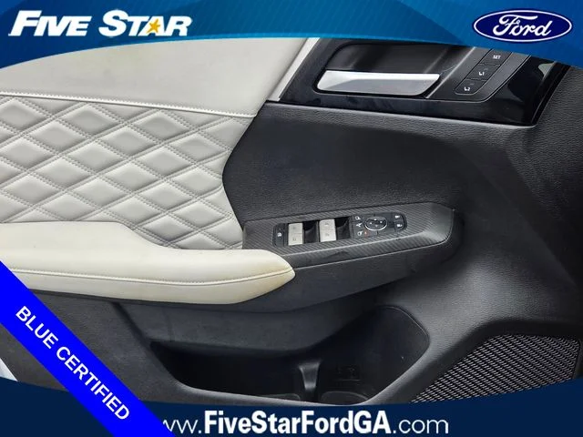 Used 2024 Gray Mitsubishi SEL image 29