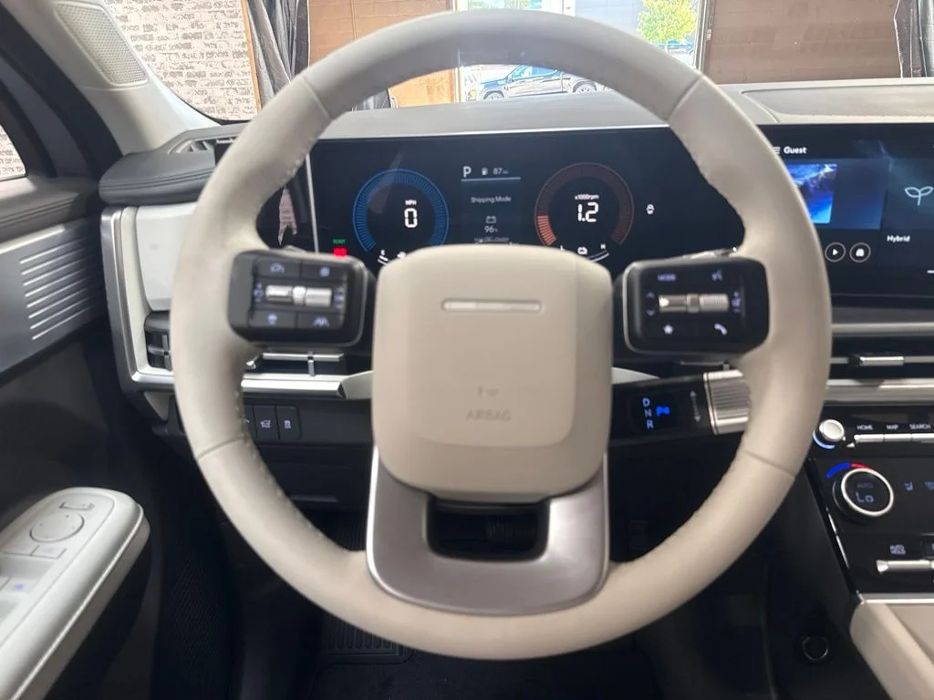 New 2027 Shimmering Silver Hyundai SEL image 19