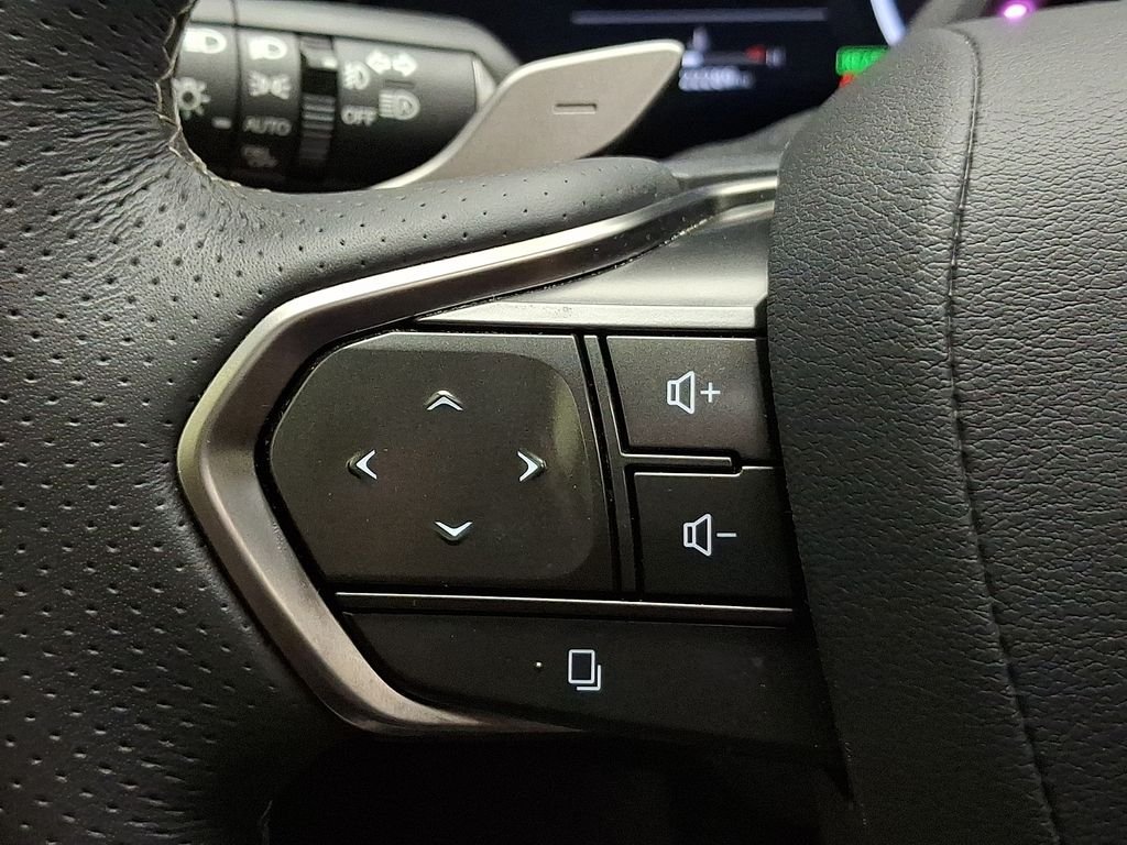Used 2025 Iridium Lexus 500h F SPORT Performance image 22