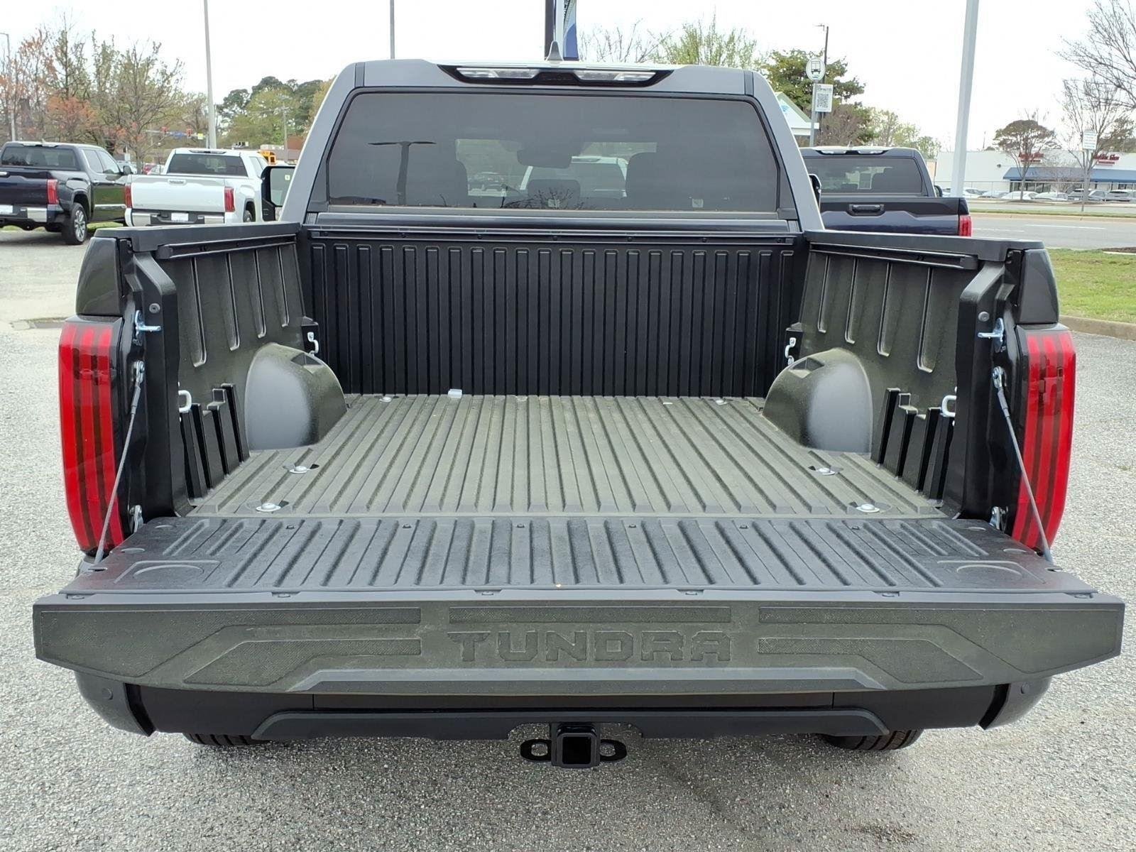 2026 Toyota Tundra SR5 - Photo 9