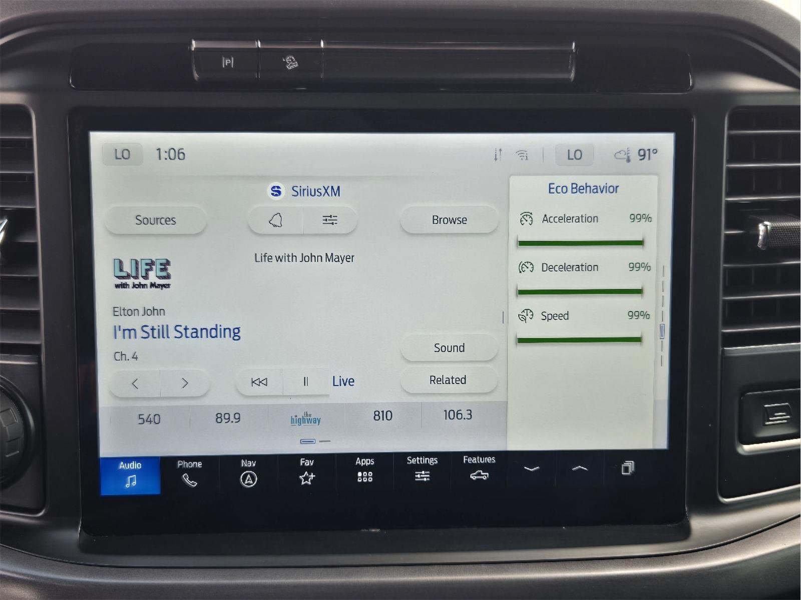 Used 2025 Oxford White Ford XLT image 16