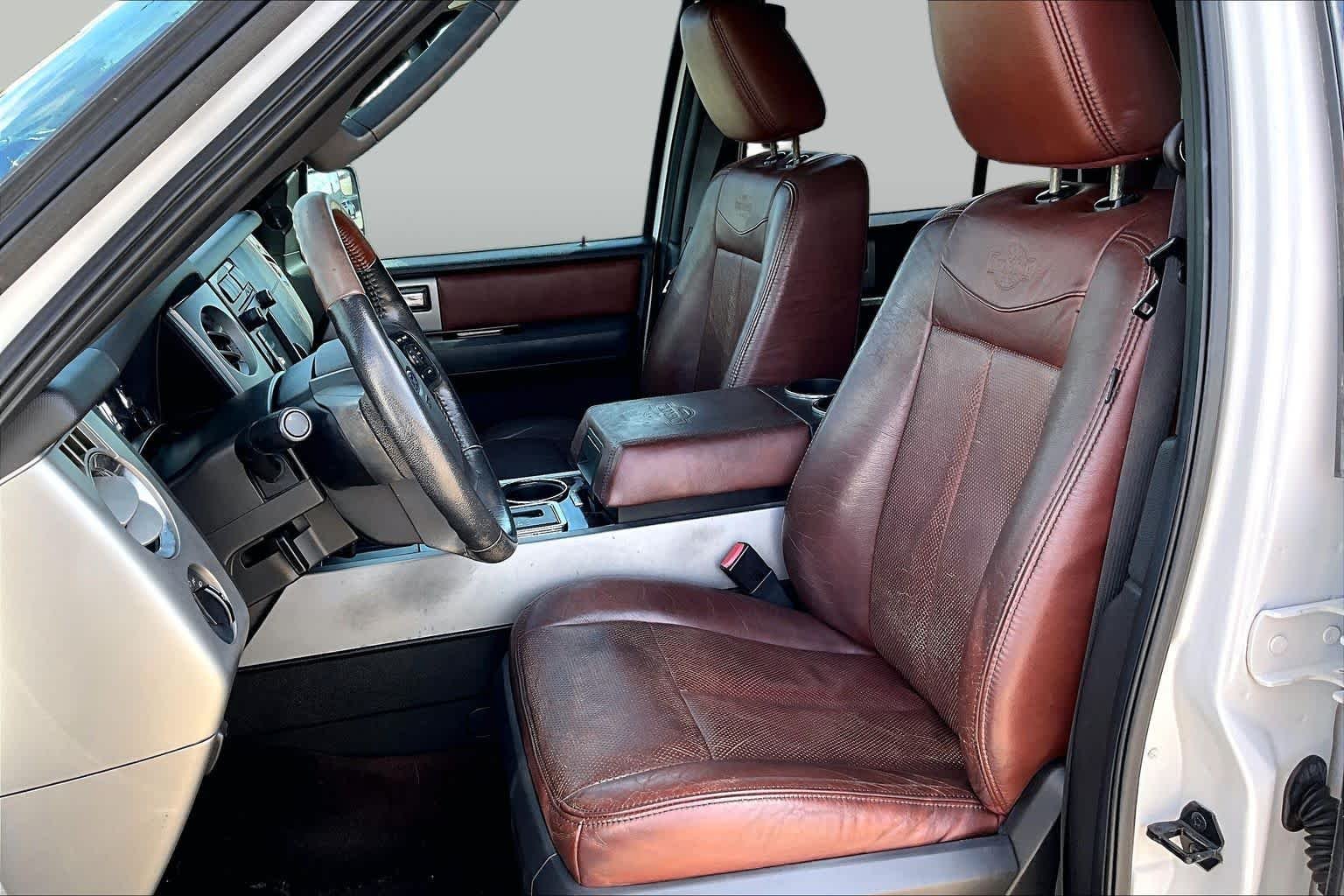 Used 2013 White Platinum Metallic Tri-Coat Ford King Ranch image 8