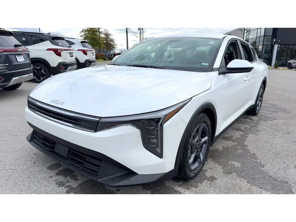 New 2026 Whi Kia LXS image 29