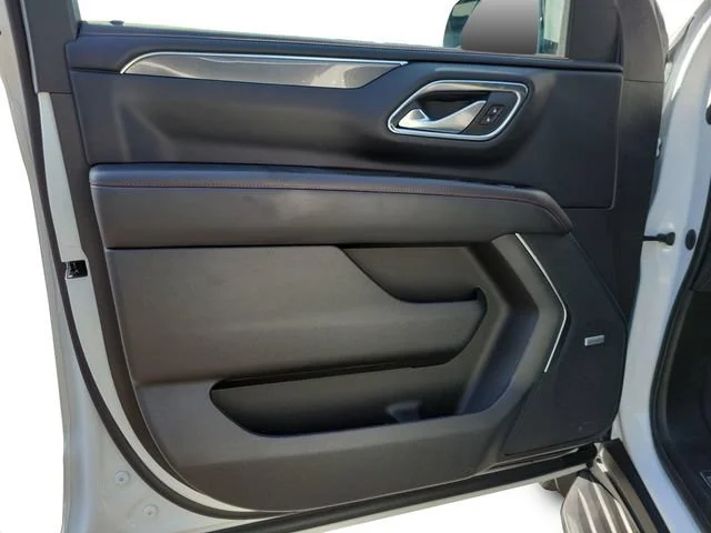Used 2023 Summit White Chevrolet RST image 8