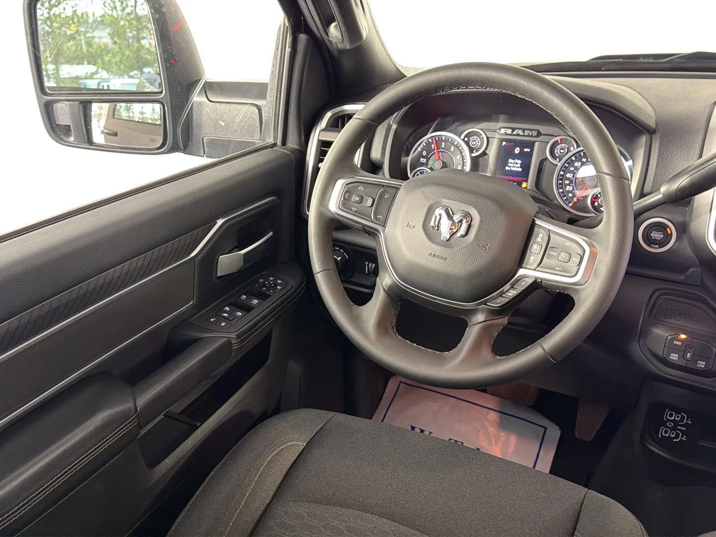Used 2025 Granite Crystal Metallic Clearcoat Ram Big Horn image 19