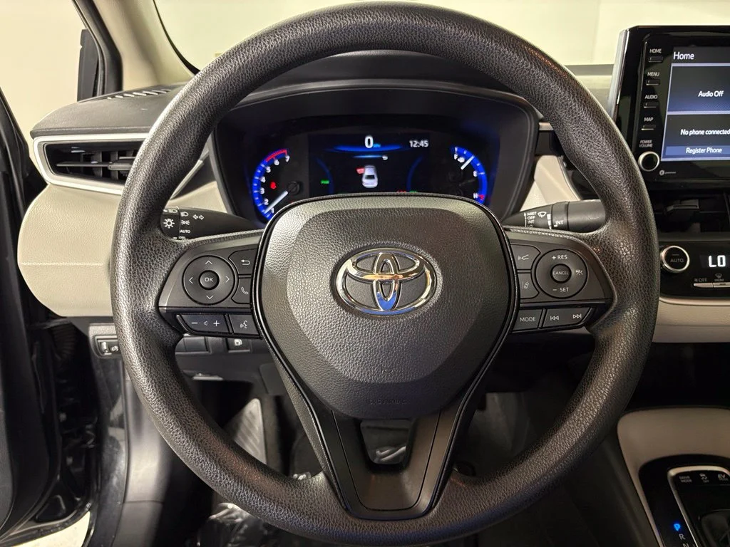 Used 2022 Black Toyota LE image 19