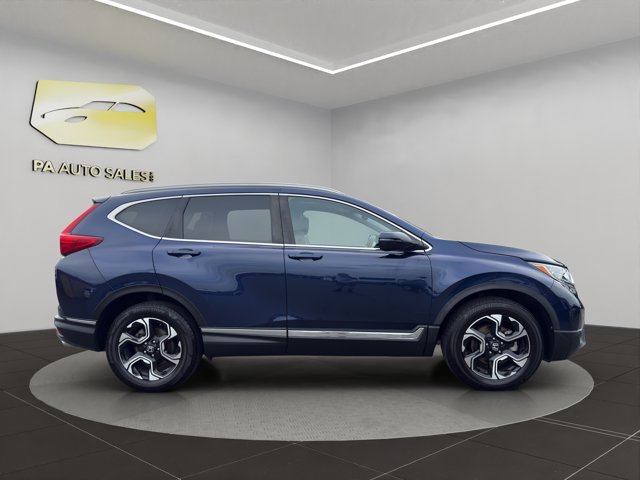 Used 2017 Blue Honda Touring image 8