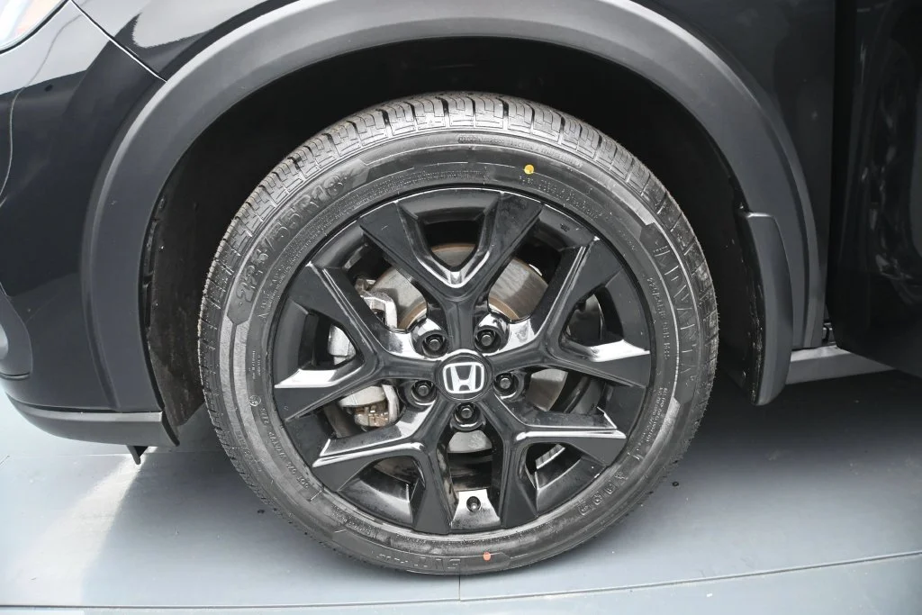 Used 2024  Honda FWD SPORT image 25