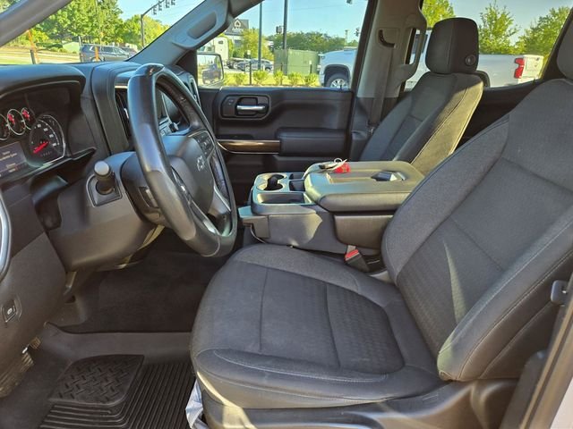 Used 2019 White Chevrolet RST image 18