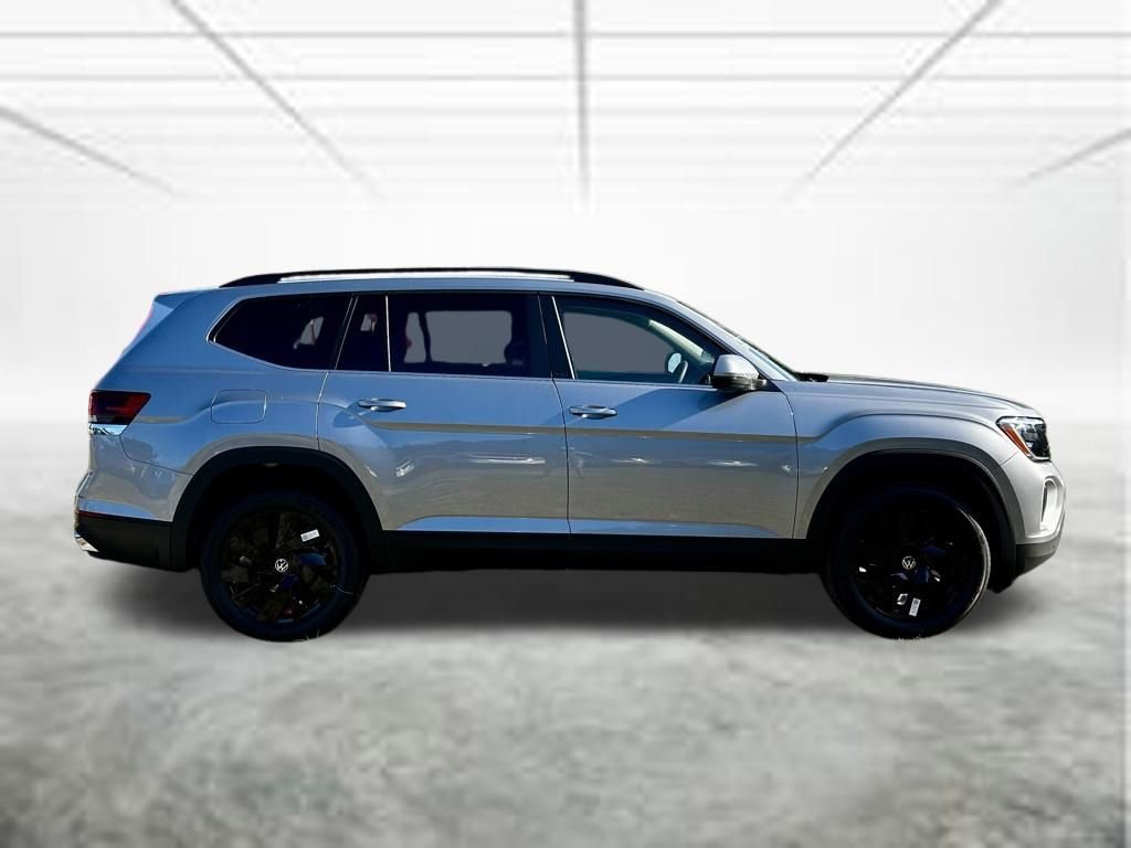 2026 Volkswagen Atlas SE w/Tech - Photo 7