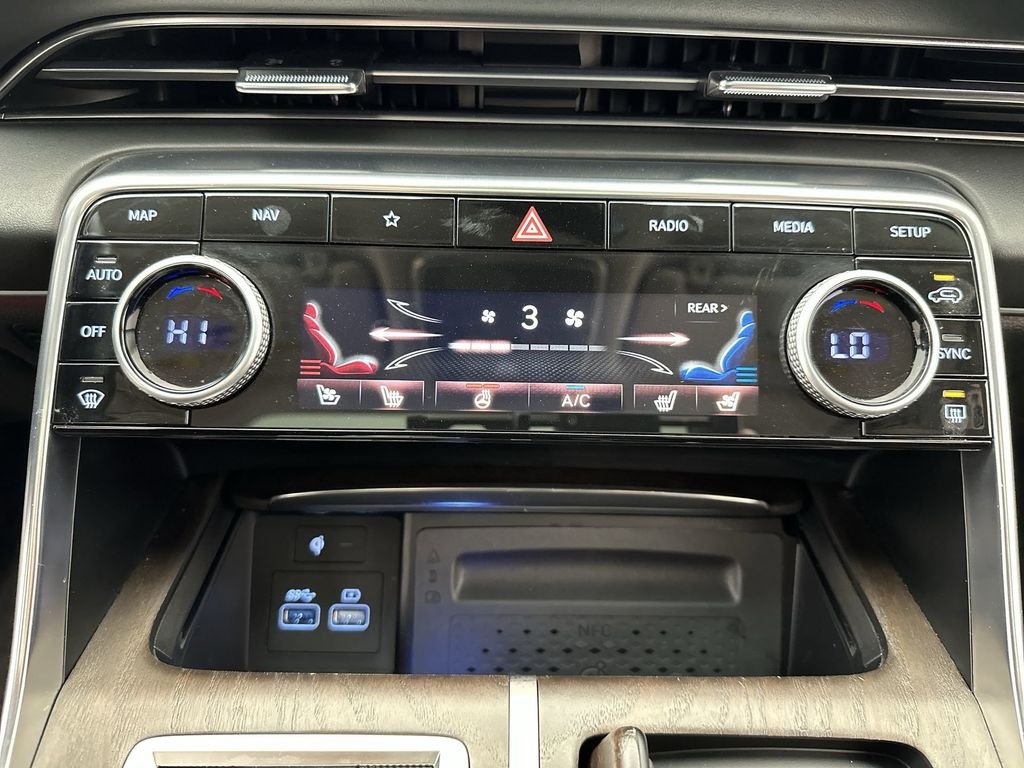 2023 GENESIS GV80 Standard - Photo 19