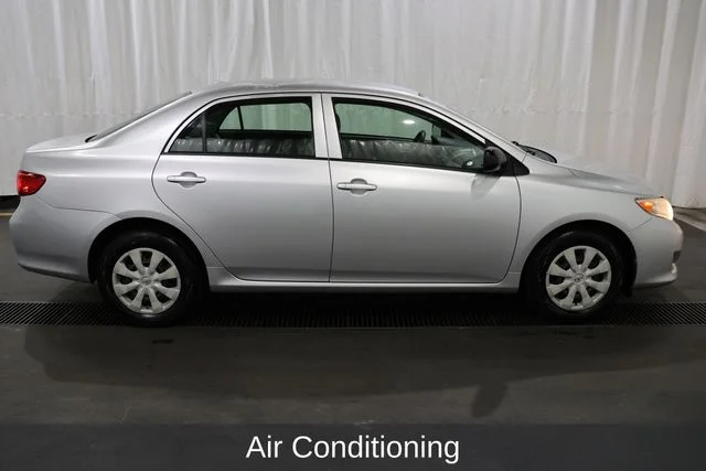 Used 2010 Toyota Corolla LE with VIN JTDBU4EE5AJ071134 for sale in Grants Pass, OR