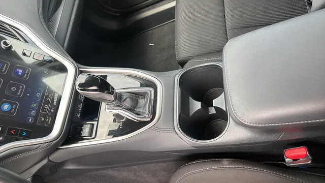 Used 2025 White Subaru Premium image 19