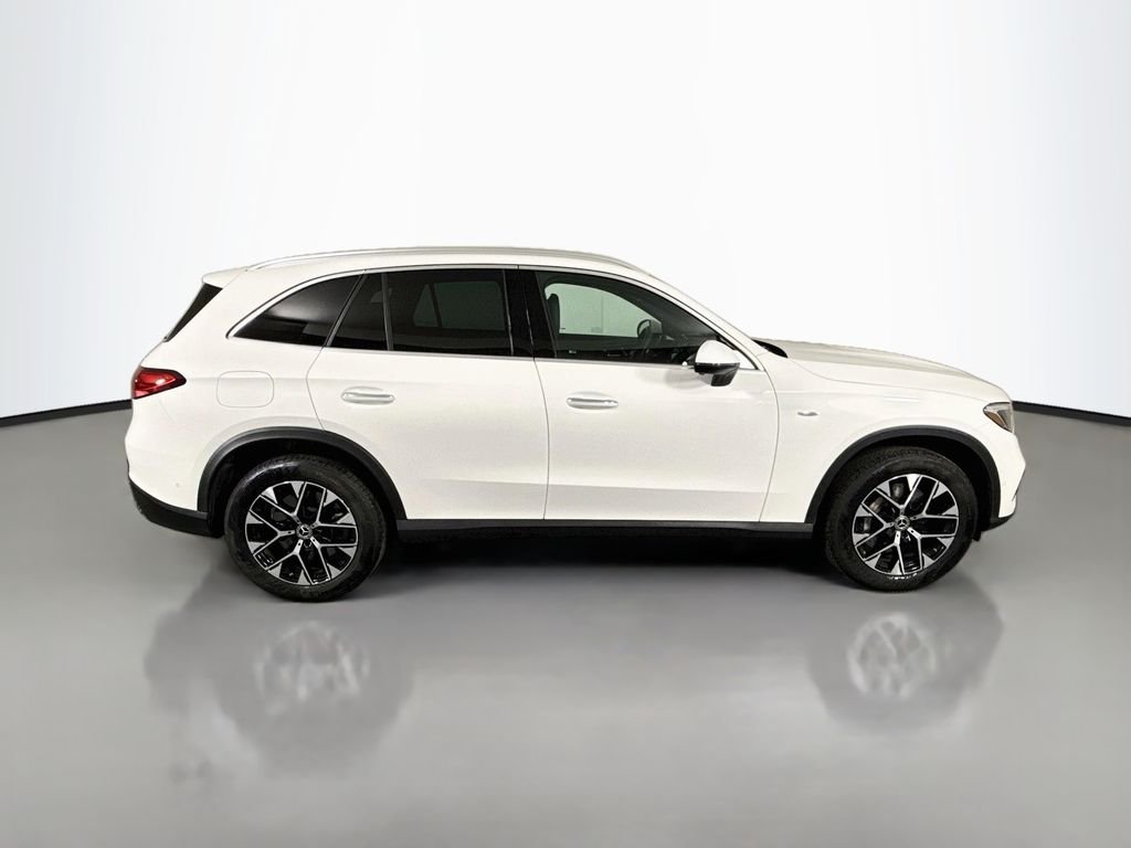 Used 2025 White Mercedes-Benz GLC 350e image 8