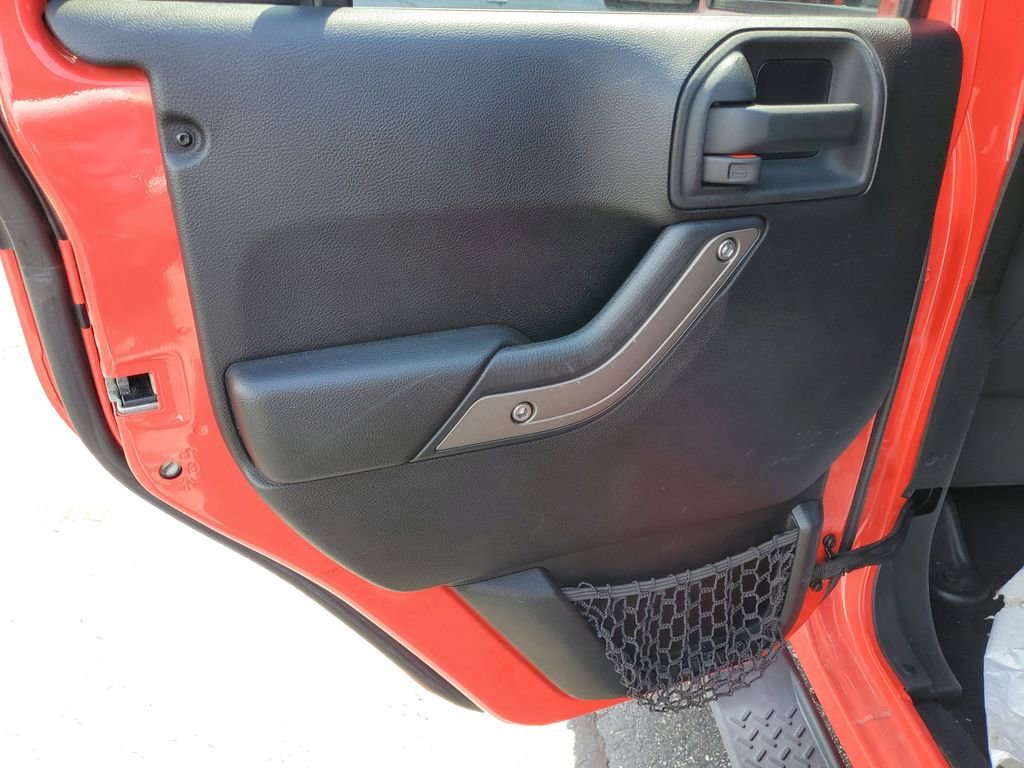 2013 Jeep Wrangler Unlimited Sport - Photo 9