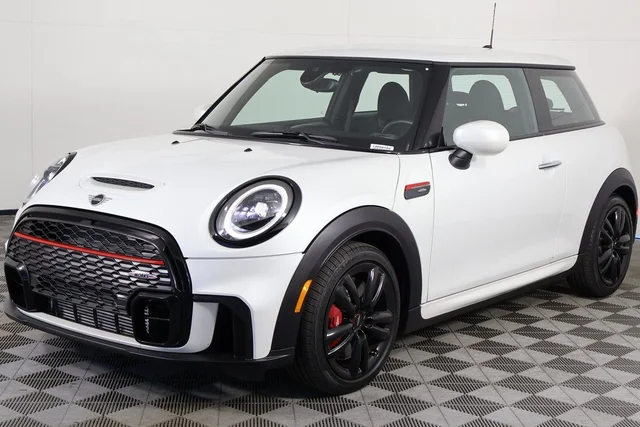2024 MINI John Cooper Works 