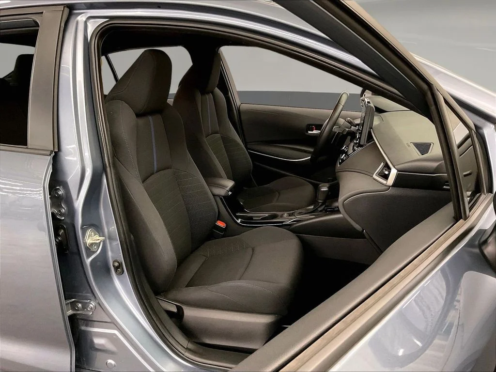 Certified Used 2022 Gray Toyota SE image 10
