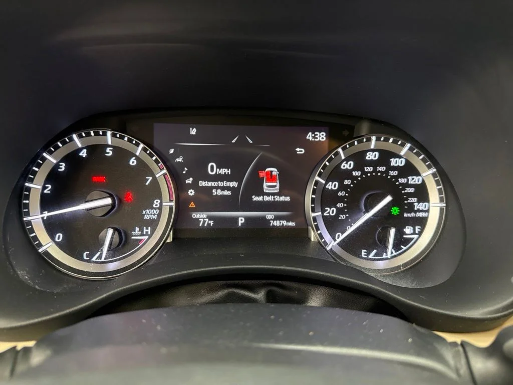 Used 2022 Beige Toyota XLE image 32