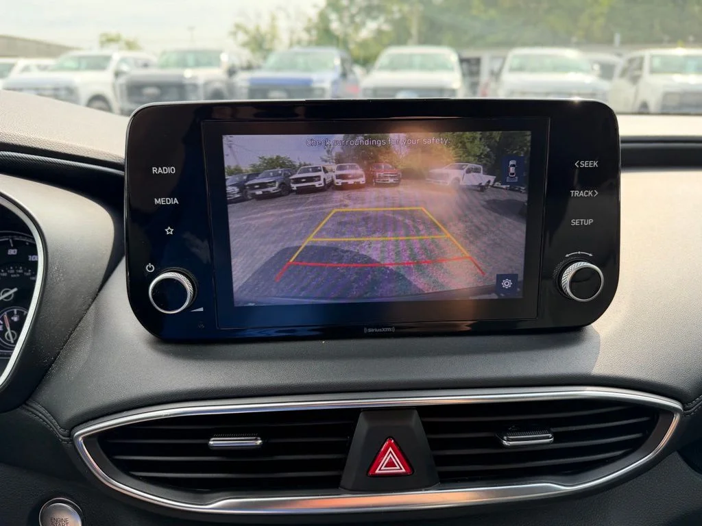 Used 2022 Hampton Gray Hyundai SEL image 33