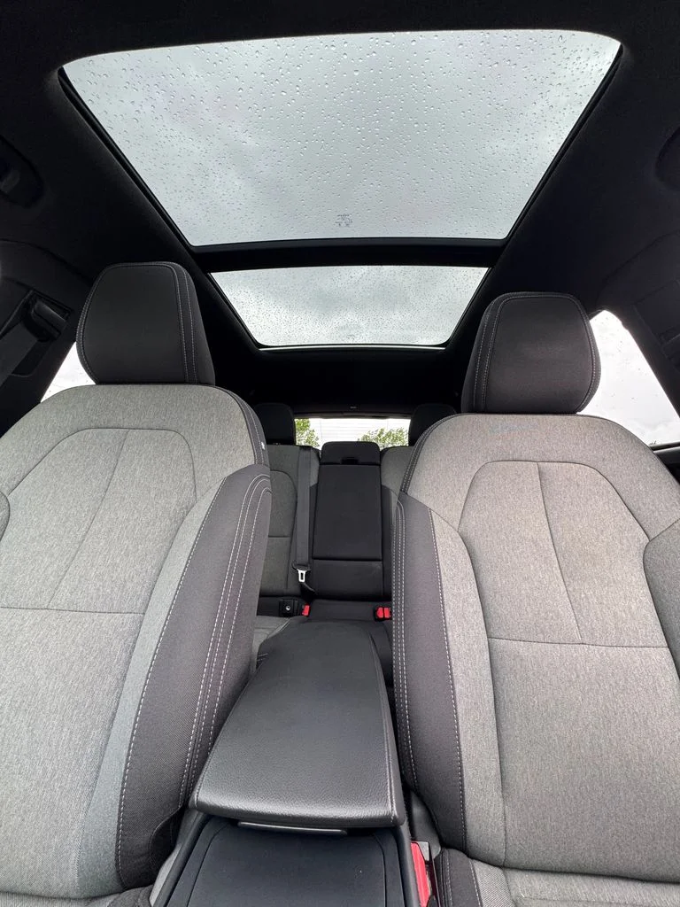 2024 Volvo XC40 Core - Photo 26