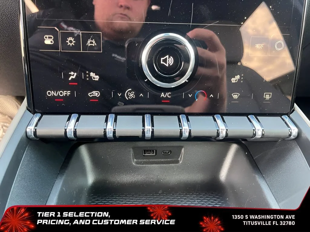 New 2026 Ebony Twilight Metallic GMC Elevation image 21