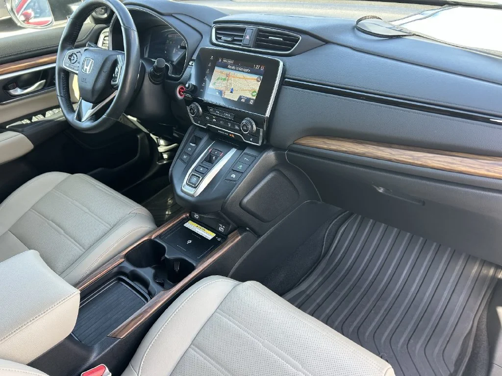 Used 2022 Platinum White Pearl Honda Touring image 8