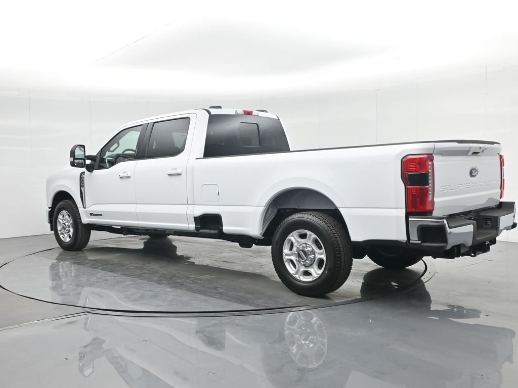 2026 Ford F-250 Super Duty XLT - Photo 6