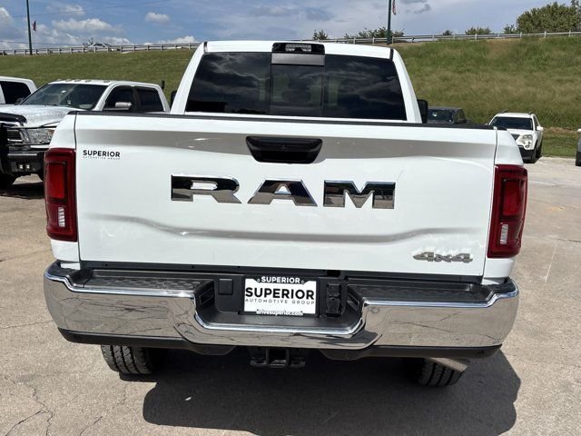 2026 RAM 2500 Tradesman - Photo 4