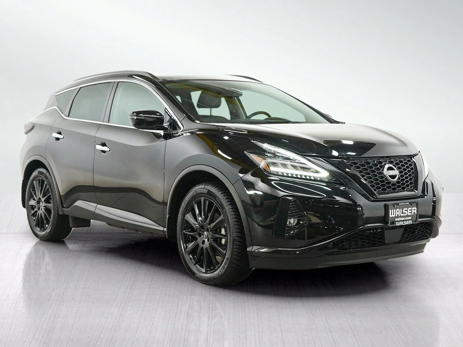 Used 2023 Super Black Nissan SV image 7